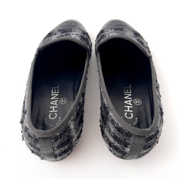 Chanel Tweed Calfskin Patent Cap Toe CC High Boots 37.5  CHANEL | Tweed Cap Toe Loafers Flats CC Interlocking Logo Black Grey Plaid 36.5